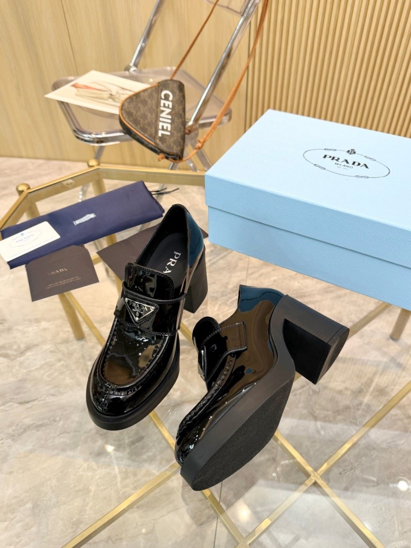 Pra*a heeled shoes